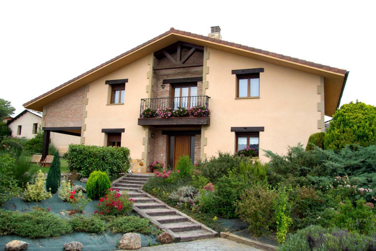 El Chalet Del Golf Urturi Exteriér fotografie
